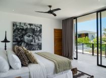 Вилла Canggu Beachside Villas - Vida, На втором этаже спальня